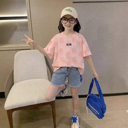 キュートなうさぎ総柄Tシャツ🐰