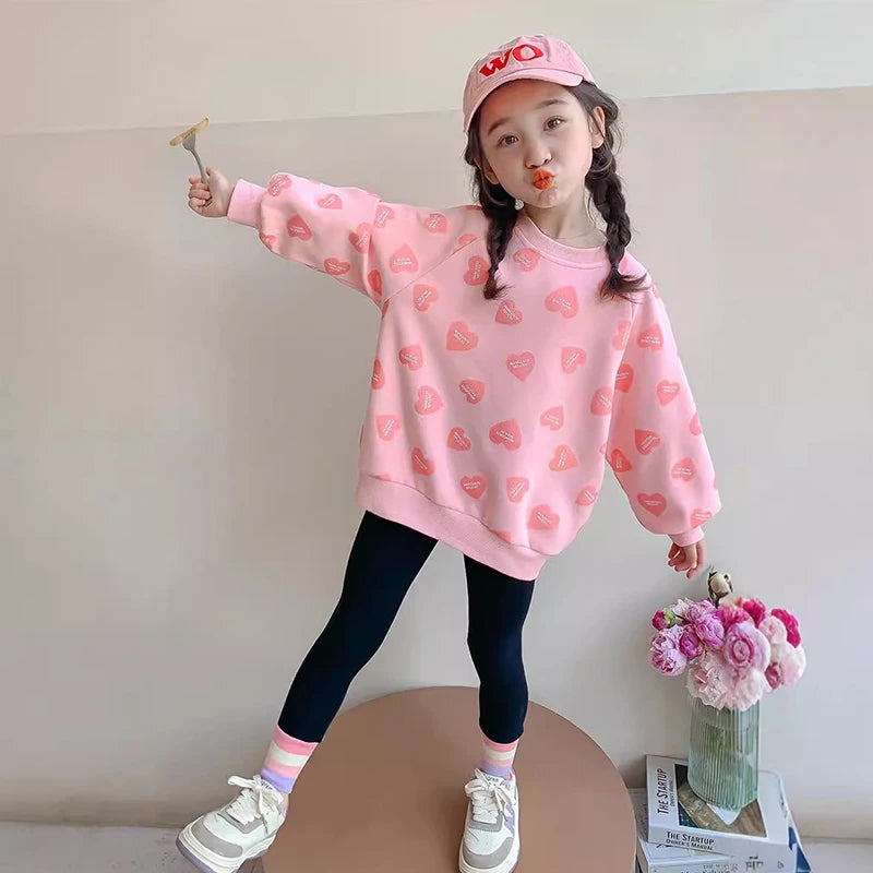 キュートなハートプリント長袖トレーナー