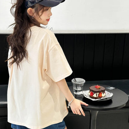 ビッグアイズねこちゃん🐱ゆるTシャツ