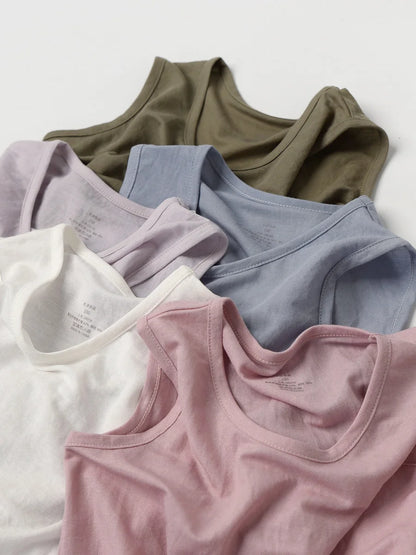 軽やか夏ベスト ノースリーブTシャツ