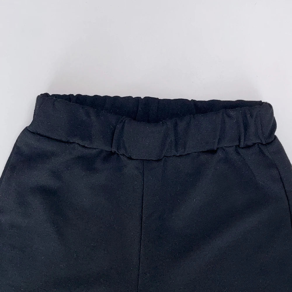 フリルがCUTE♡モノトーンセットアップ