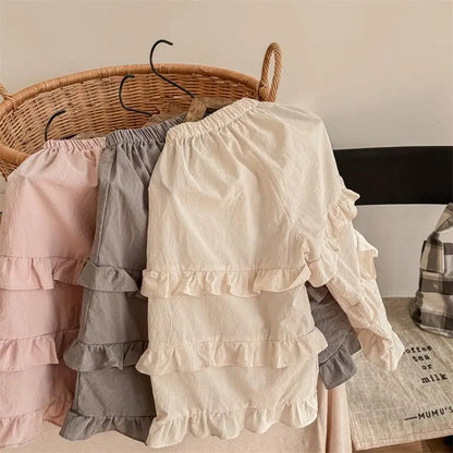 ふんわりフリルのコットンワイドパンツ